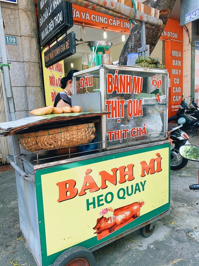 banh-mi-da-nang2-1713748078.jpg