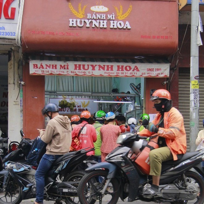 thuong-hieu-banh-mi-xe-doi6-1715908902.jpg