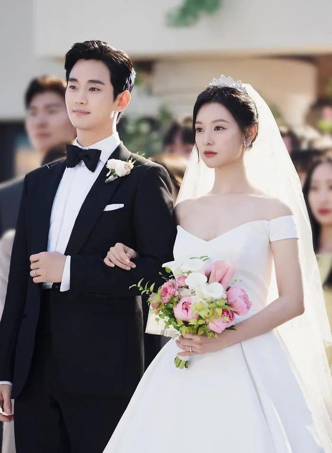 kim-soo-hyun-kim-ji-won3-1719281393.jpg