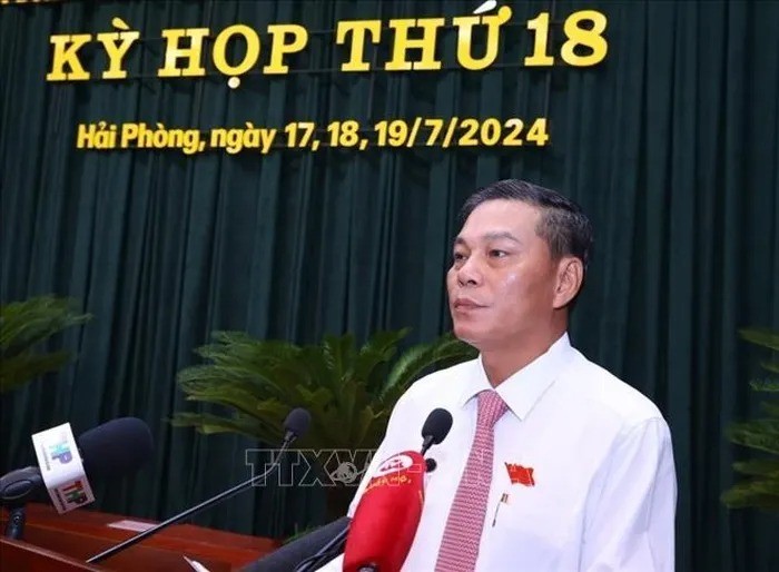 chu-tich-quoc-hoi-tran-thanh-man-du-khai-mac-ky-hop-thu-18-hdnd-tp-hai-phong4-1721185633.jpg