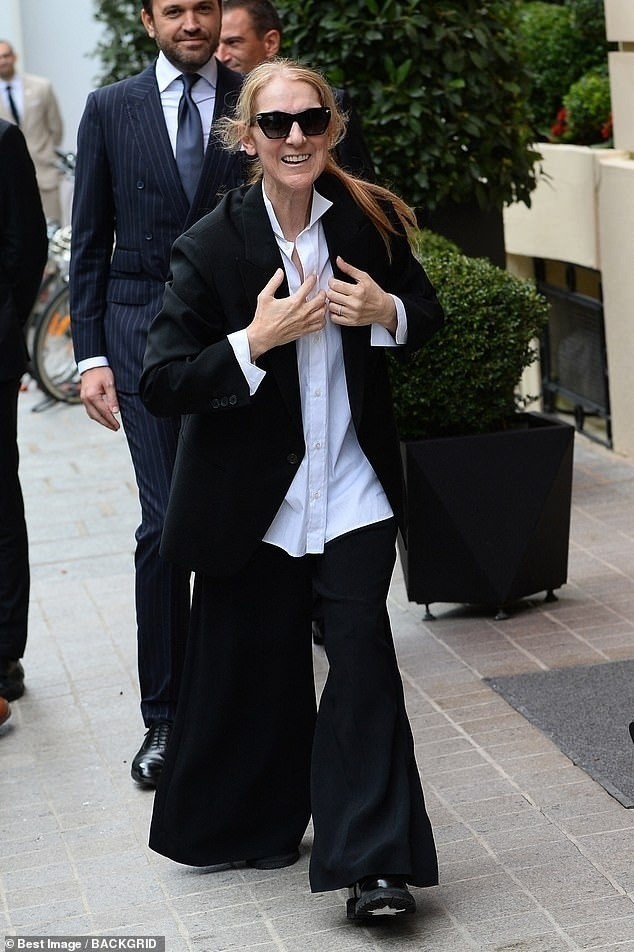 celine-dion1-1721813130.jpg